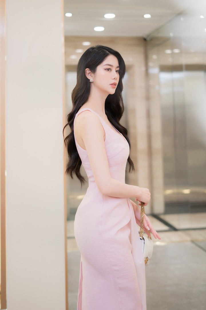 DARLING DIVA Đầm cổ V dáng ôm xếp tà Tove Dress