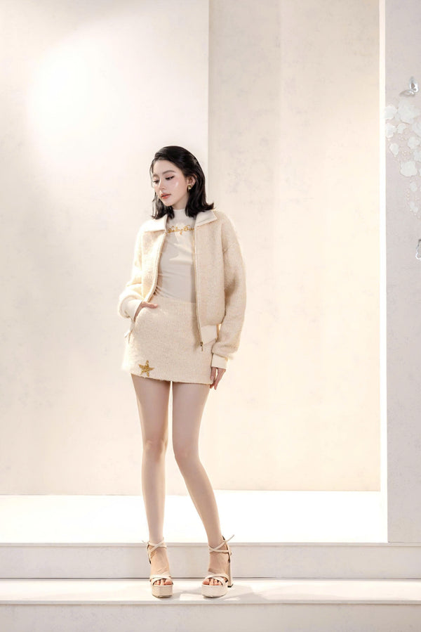 ALEXIS SET - Set Áo Khoác Dáng Bomber Mềm Mại, Áo Thun Cổ Lọ Đính Kết & Chân Váy Sắc Kem Ngọt Ngào